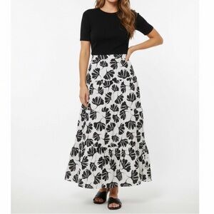 tgla Black & White Tiered Floral Print Textured Pull On Cotton Maxi Skirt Small